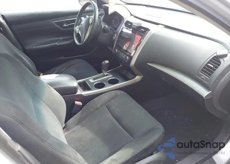 2015 Nissan Altima 2.5 S from USA, damaged, VIN 1N4AL3AP3FN872375